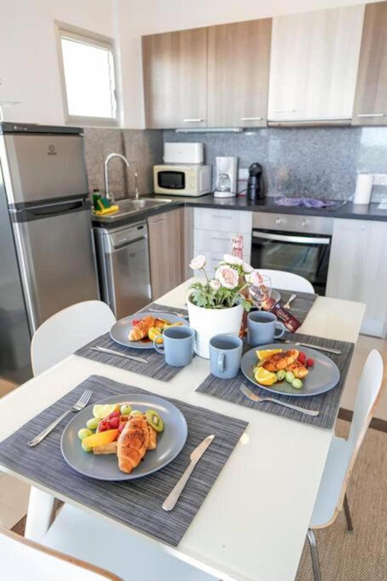 Amazing 2 Bedroom Flat With Beachfront And Pool, Paraiso Del Sur A306 Playa Paraiso  Kültér fotó